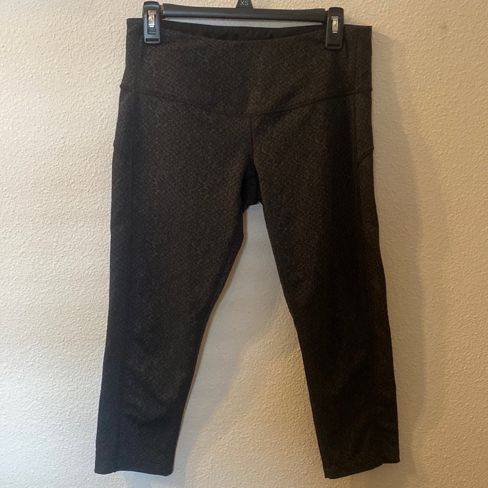 Mondetta capri leggings size medium